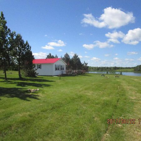 Sea'Scape Cottages Bayfield Екстериор снимка