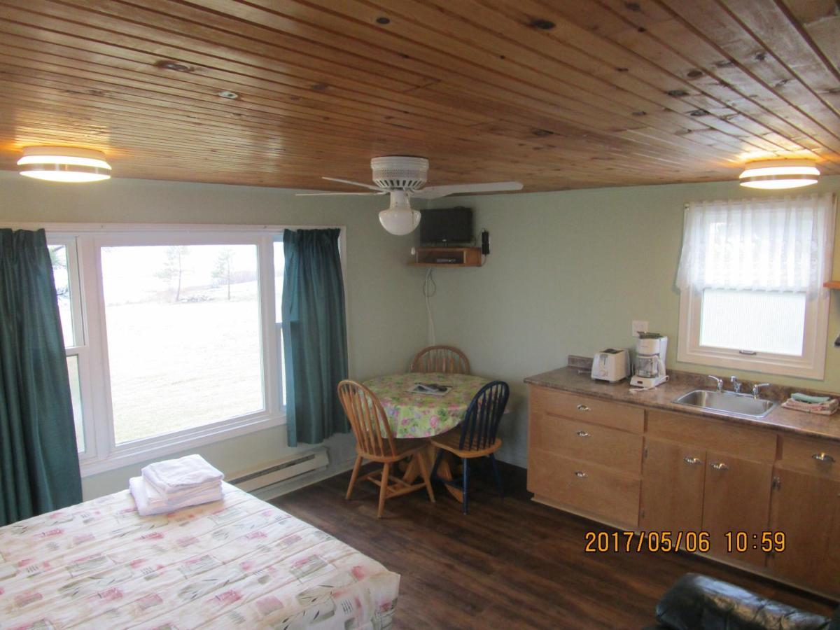 Sea'Scape Cottages Bayfield Екстериор снимка