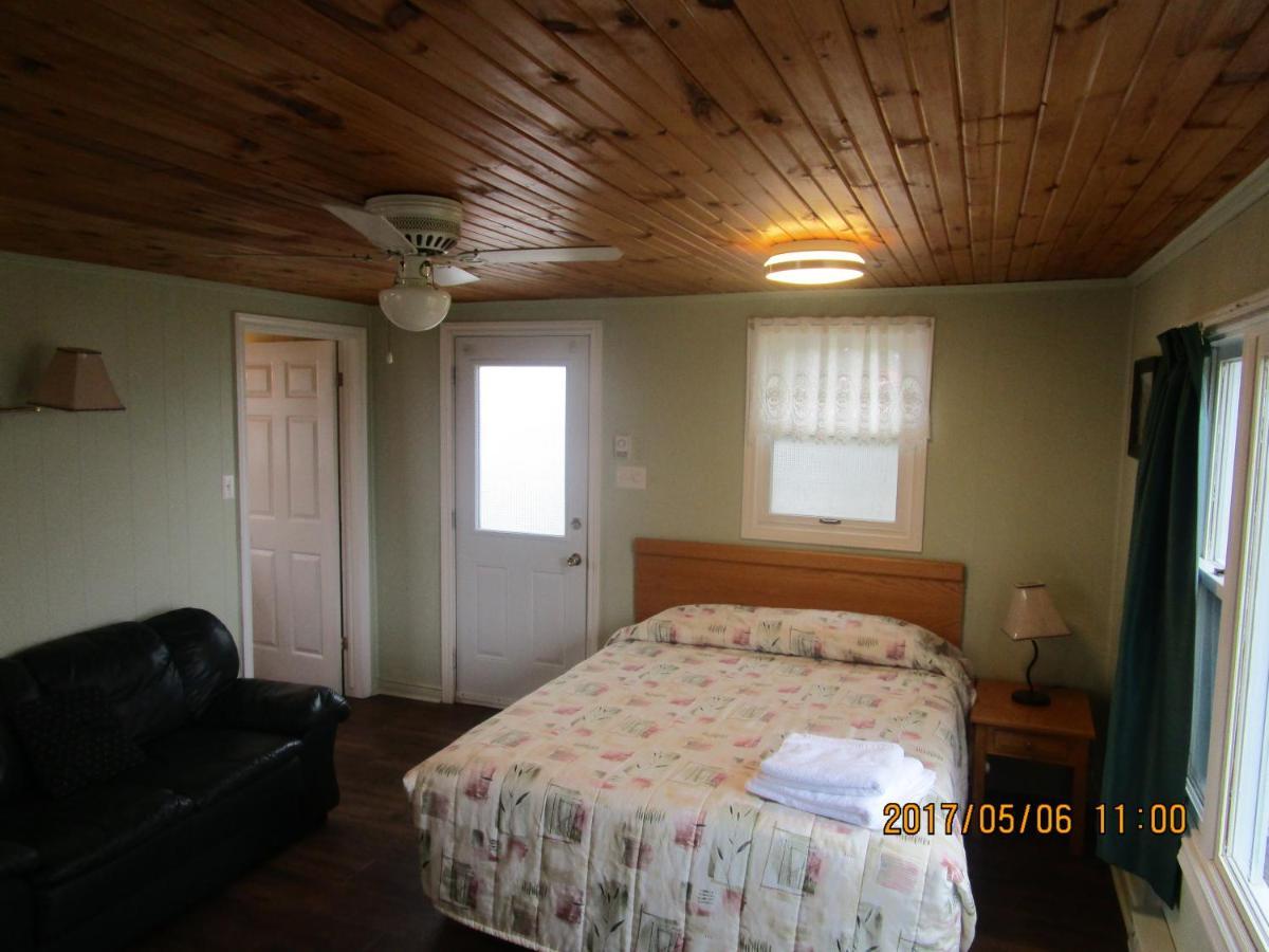 Sea'Scape Cottages Bayfield Екстериор снимка