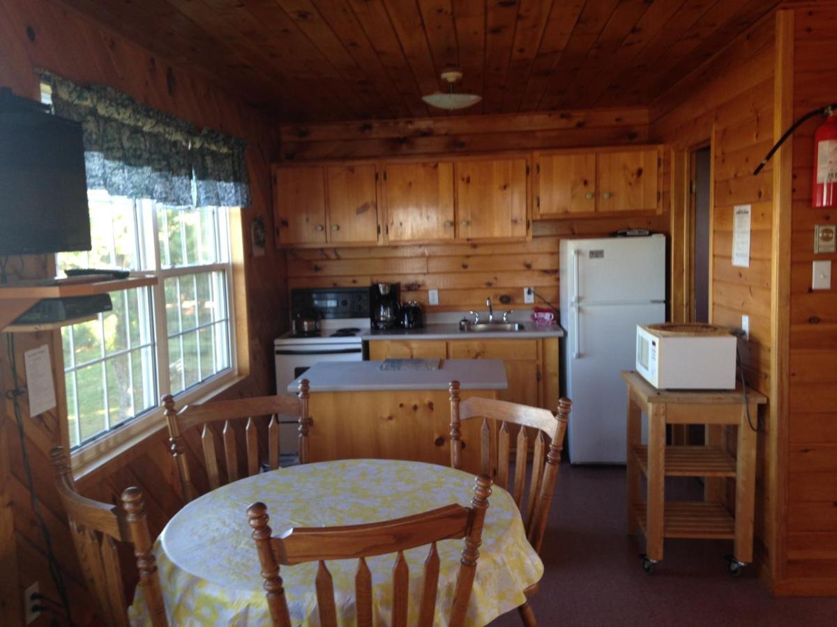 Sea'Scape Cottages Bayfield Екстериор снимка