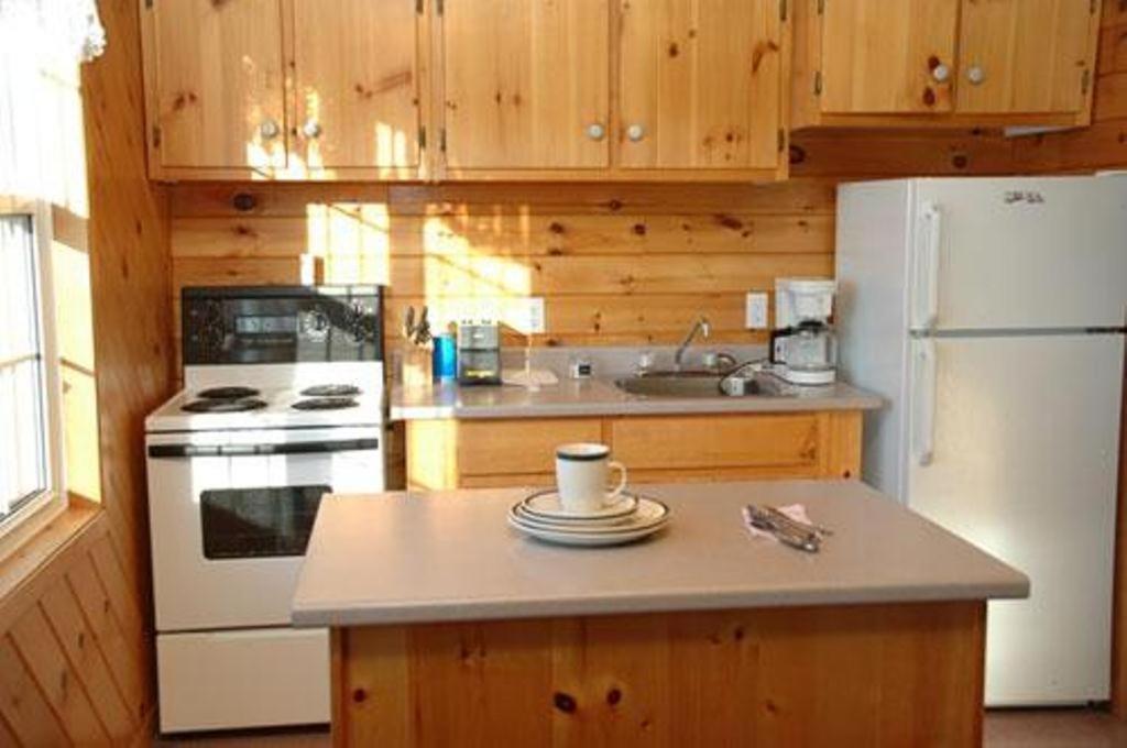 Sea'Scape Cottages Bayfield Стая снимка
